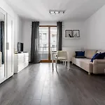 Golden Apartments - City Center - Studio
